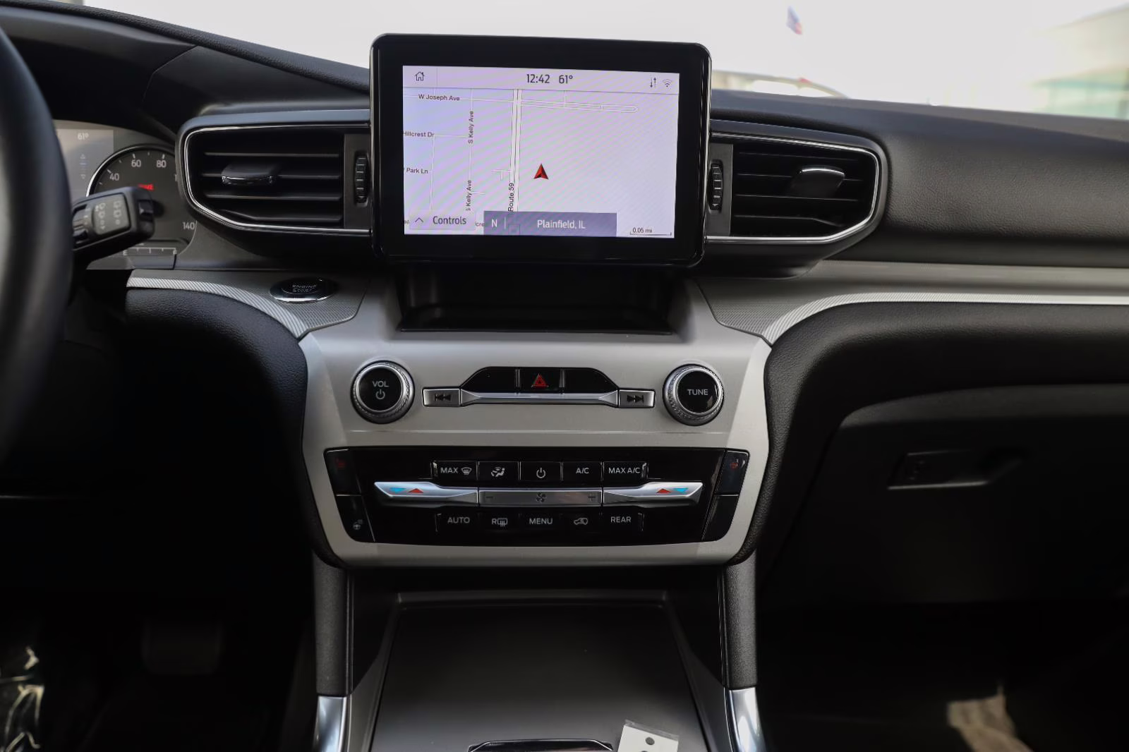 2023 Agate Black Ford Explorer XLT 4X4 SUV