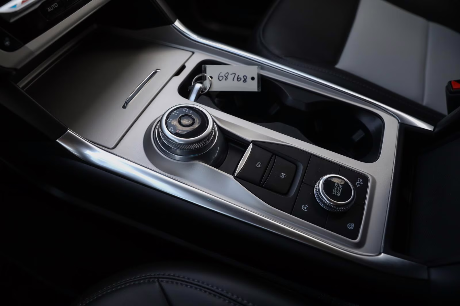 2023 Agate Black Ford Explorer XLT 4X4 SUV