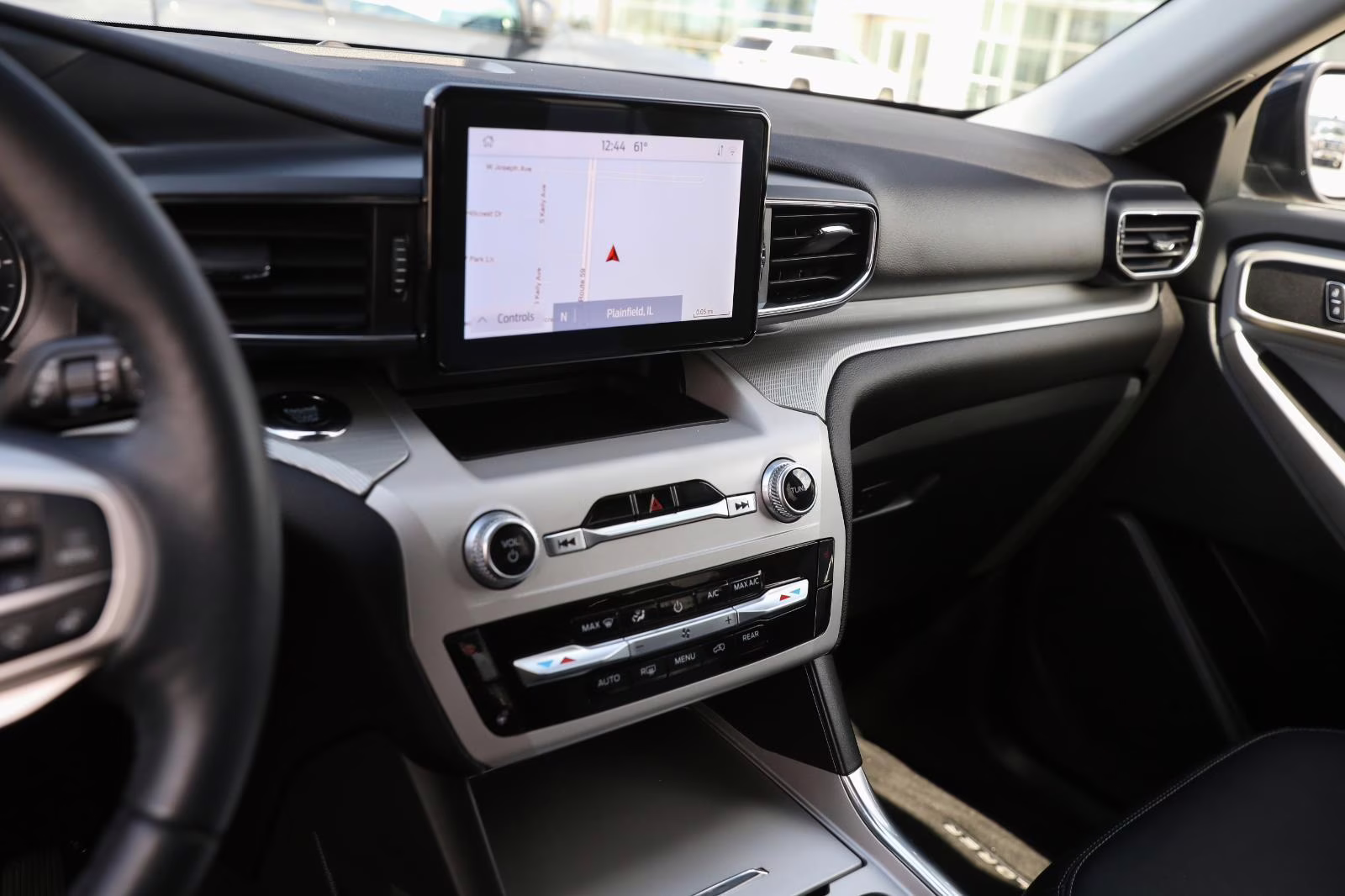 2023 Agate Black Ford Explorer XLT 4X4 SUV