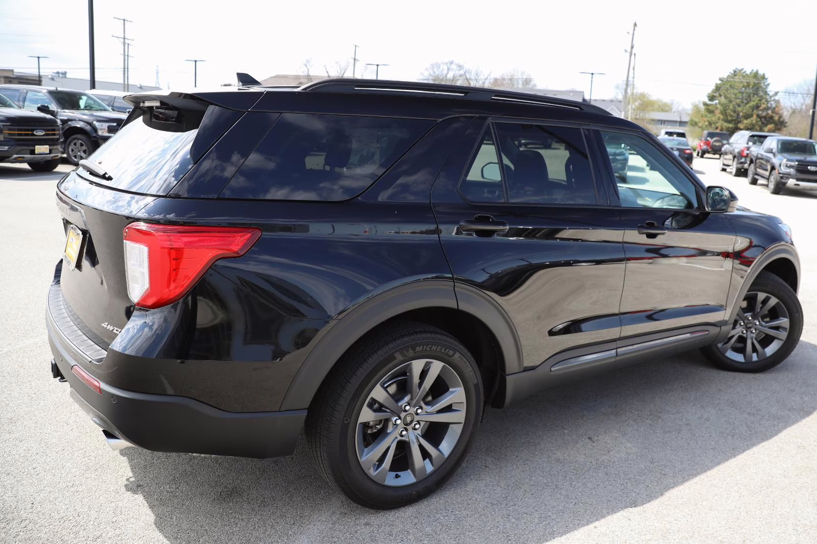 2023 Agate Black Ford Explorer XLT 4X4 SUV