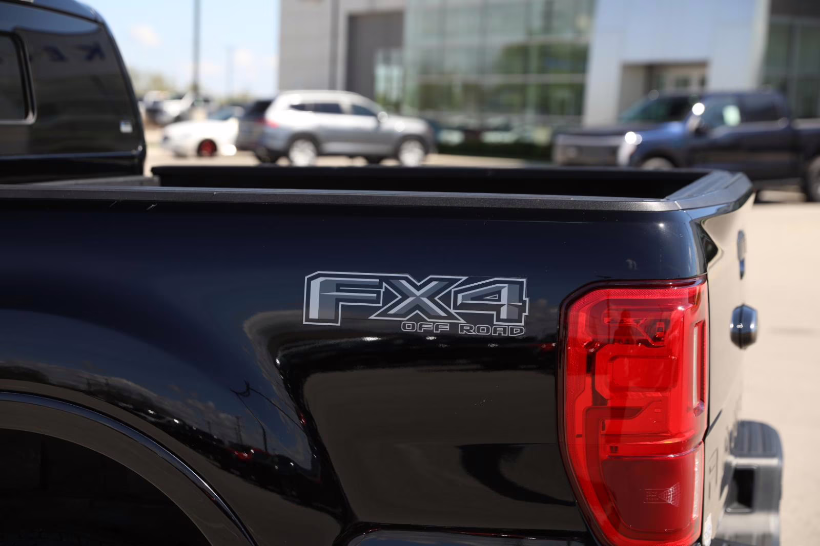 2022 Shadow Black Ford Ranger LARIAT 4X4 Truck