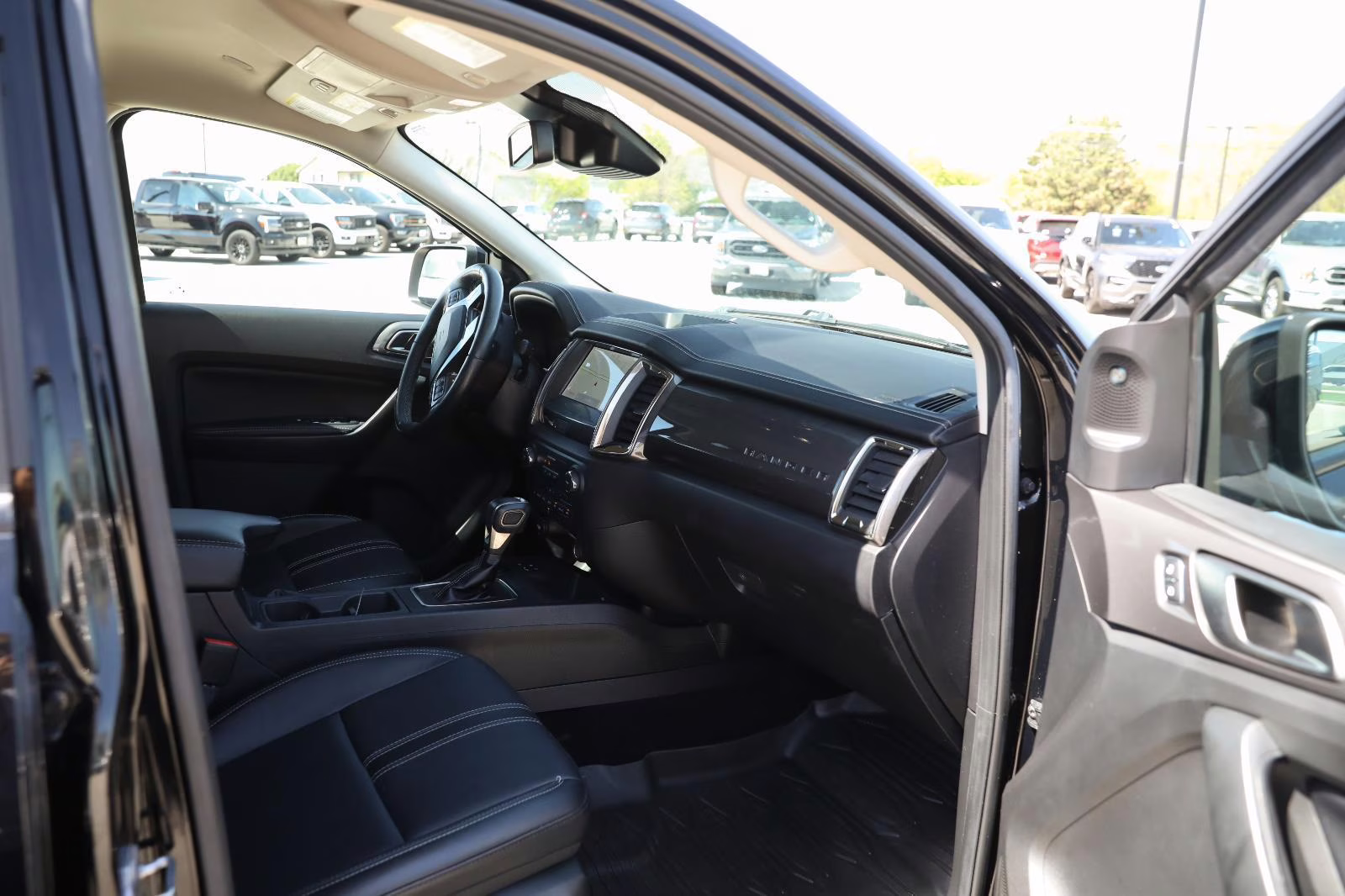 2022 Shadow Black Ford Ranger LARIAT 4X4 Truck