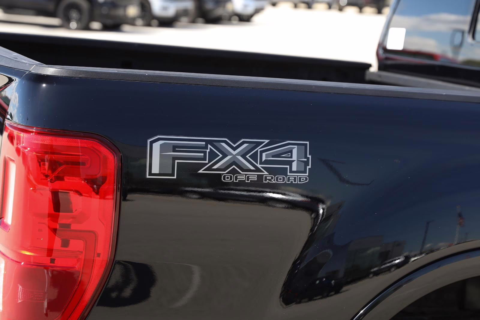 2022 Shadow Black Ford Ranger LARIAT 4X4 Truck