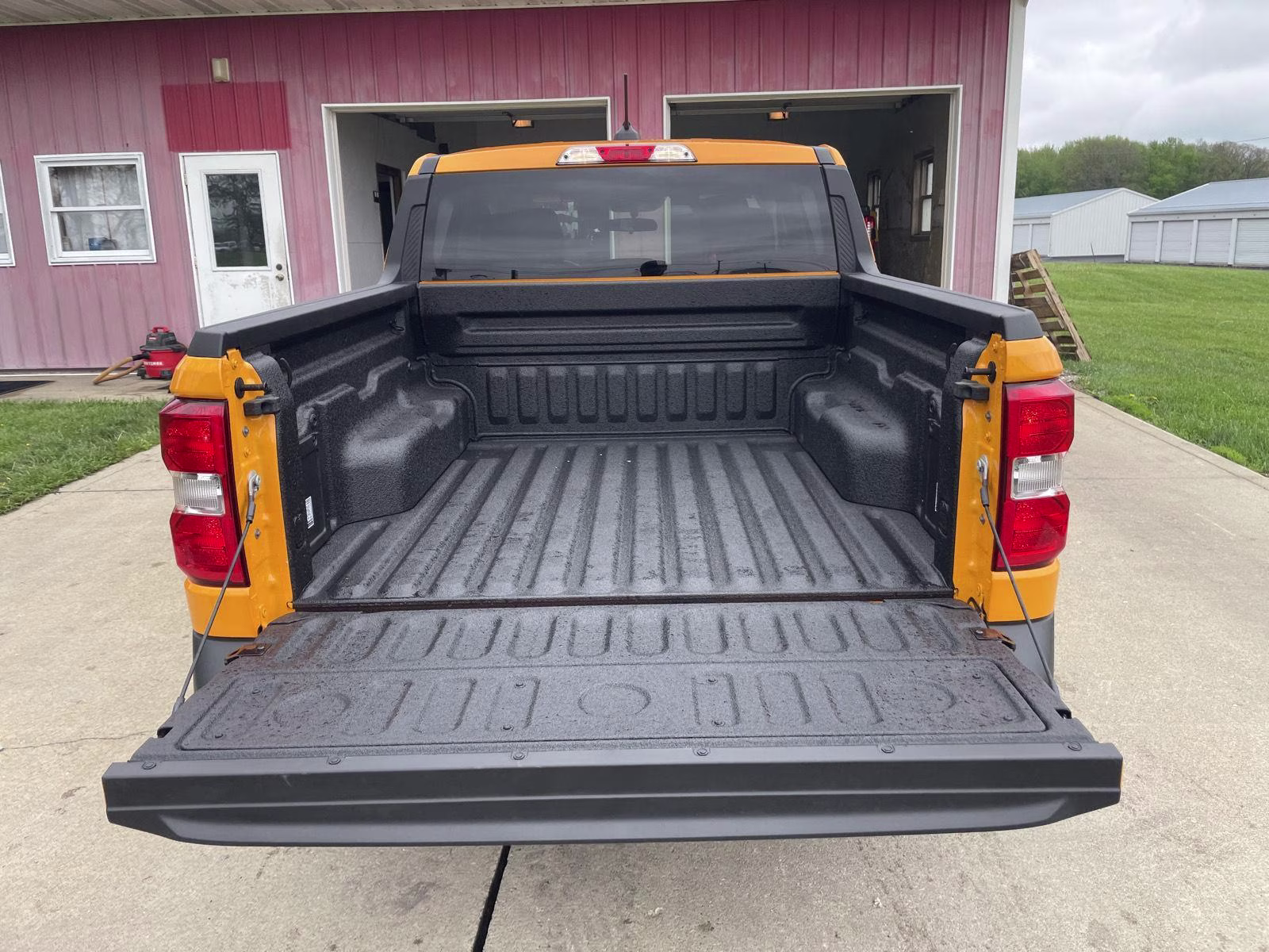 2026 Orange Fury Metallic Tri-Coat Ford Maverick XL AWD Truck