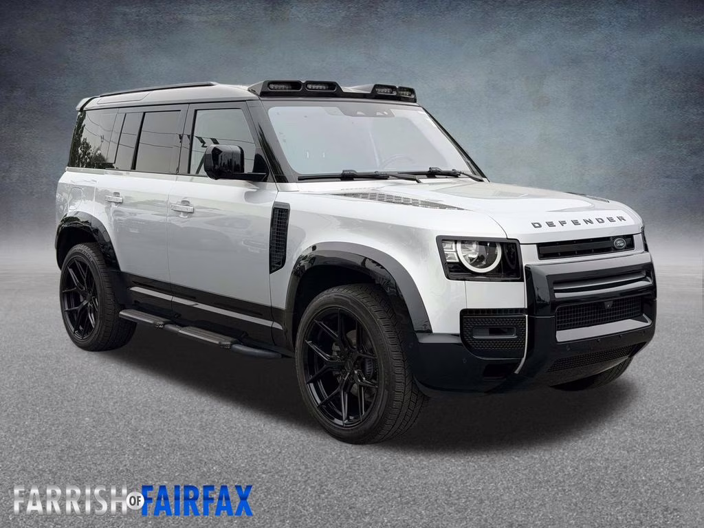 2022 Hakuba Silver Metallic Land Rover Defender 110 S AWD SUV