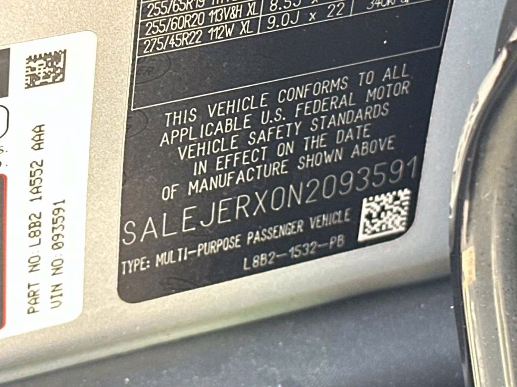 2022 Hakuba Silver Metallic Land Rover Defender 110 S AWD SUV