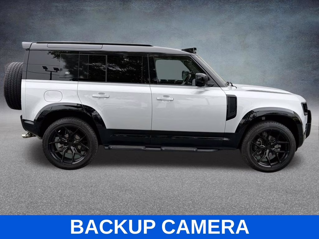 2022 Hakuba Silver Metallic Land Rover Defender 110 S AWD SUV