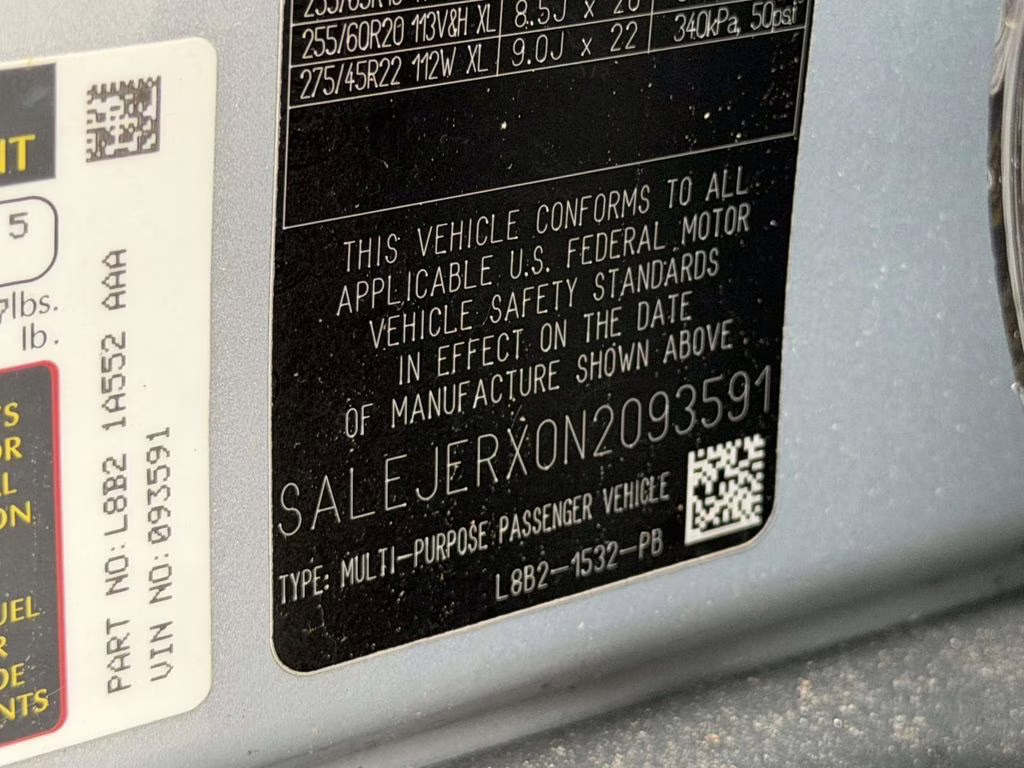 2022 Hakuba Silver Metallic Land Rover Defender 110 S AWD SUV