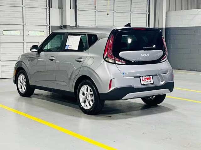 2025 Silver Kia Soul LX FWD Hatchback