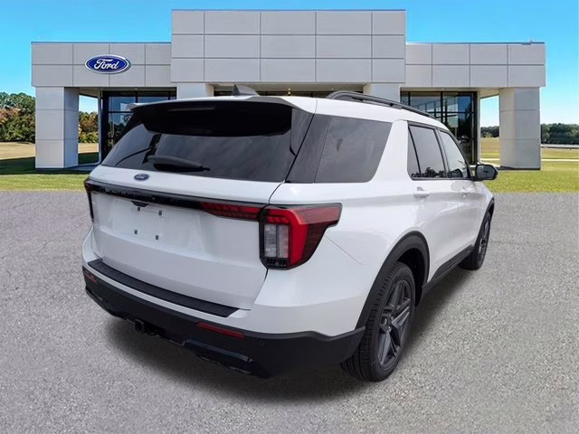 2026 White Ford Explorer ST-Line RWD SUV
