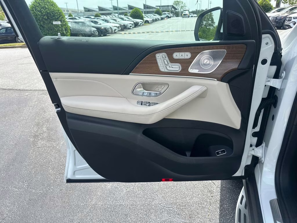 2025 Moonlight Mercedes-Benz GLS GLS 63 AMG AWD SUV