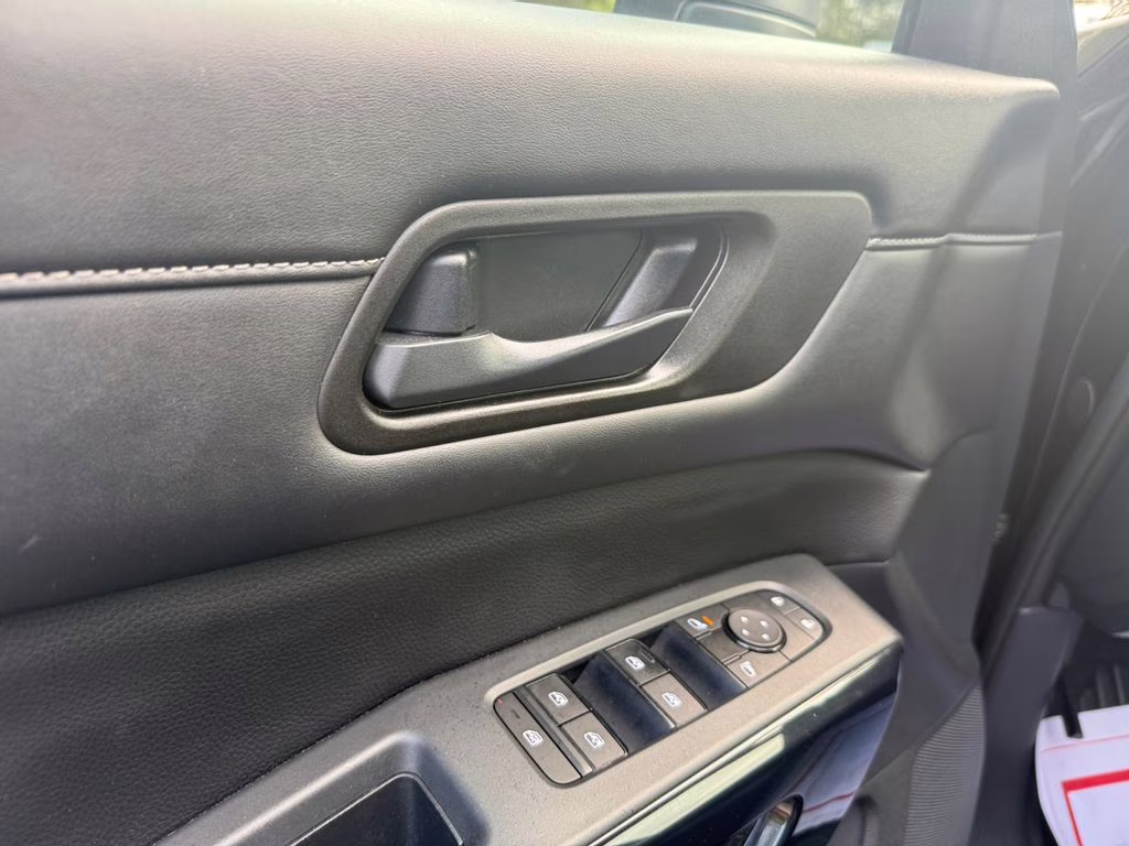 2023 Super Black Nissan Pathfinder SV FWD SUV