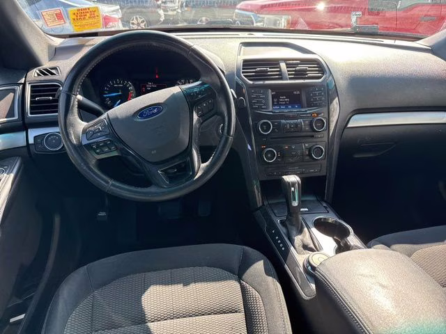 2016 Blue Ford Explorer XLT 4X4 SUV