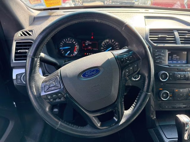 2016 Blue Ford Explorer XLT 4X4 SUV