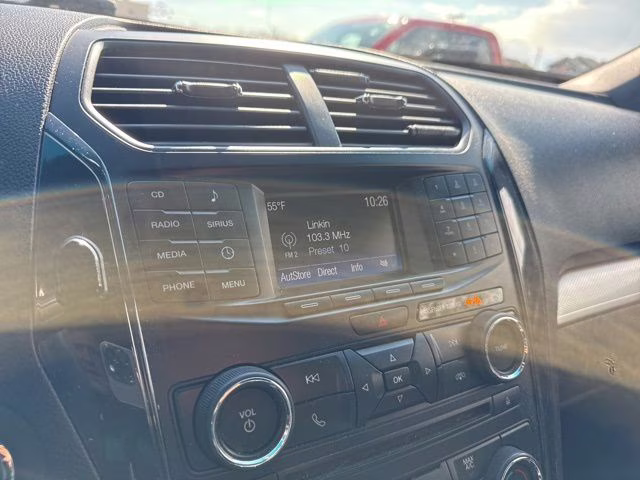 2016 Blue Ford Explorer XLT 4X4 SUV