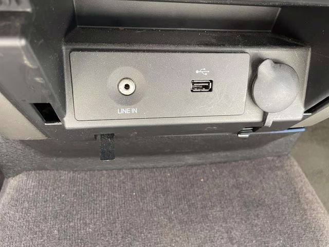 2013 Tuxedo Black Metallic Ford F-150 XLT 4X4 Truck