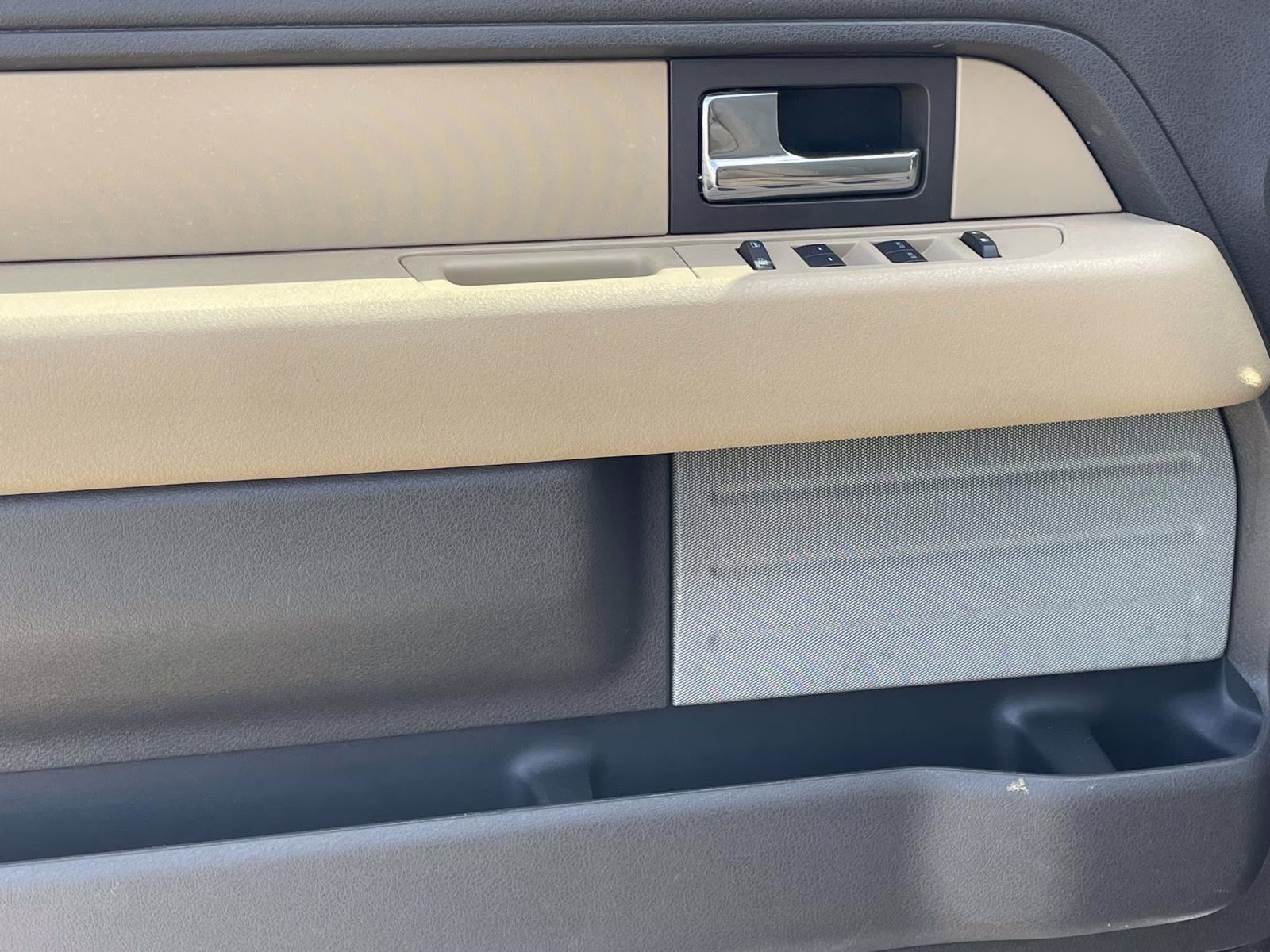 2013 Tuxedo Black Metallic Ford F-150 XLT 4X4 Truck