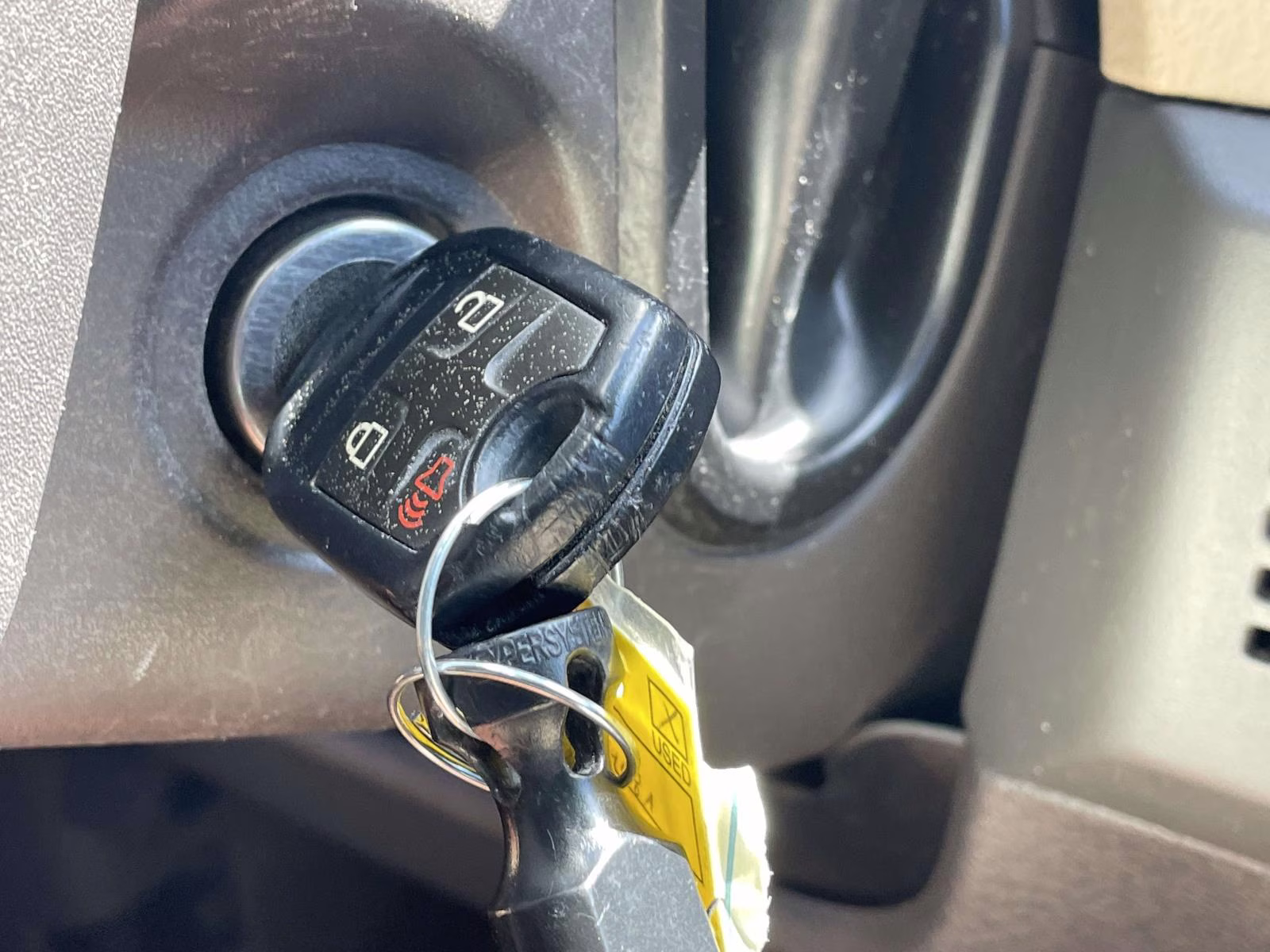 2013 Tuxedo Black Metallic Ford F-150 XLT 4X4 Truck