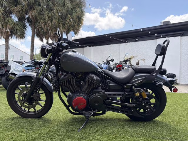 2022 Yamaha BOLT R-SPEC