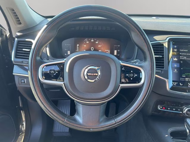 2018 Osmium Gray Metallic Volvo XC90 T5 Momentum AWD SUV