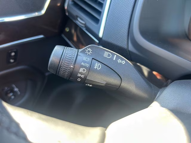 2018 Osmium Gray Metallic Volvo XC90 T5 Momentum AWD SUV