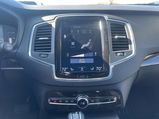 2018 Osmium Gray Metallic Volvo XC90 T5 Momentum AWD SUV