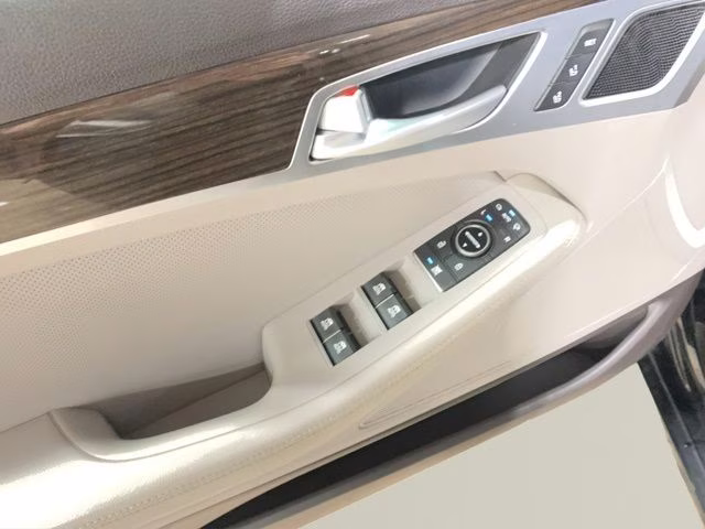 2018 Caspian Black Genesis G80 3.8 RWD Sedan