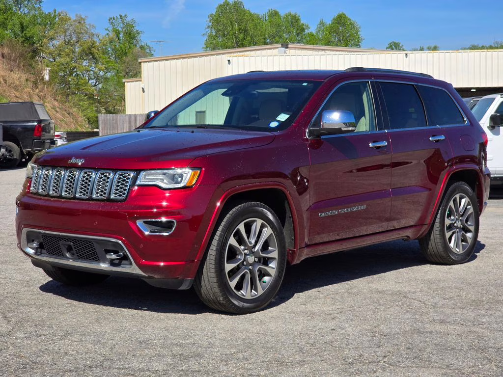2018 Velvet Red Pearlcoat Jeep Grand Cherokee Overland RWD SUV
