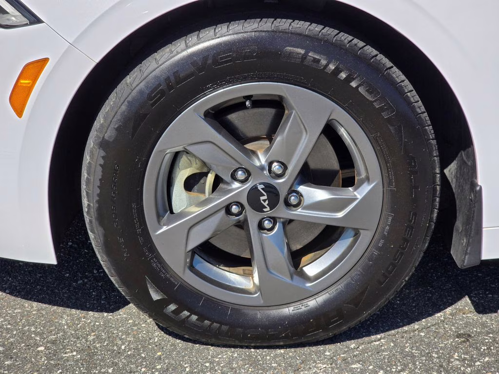 2023 Glacial White Pearl Kia K5 LXS FWD Sedan