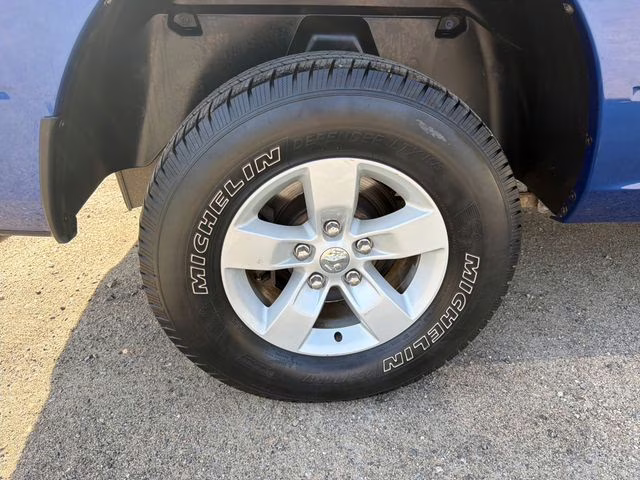 2018 Blue Streak Pearlcoat Ram 1500 Express 4X4 Truck