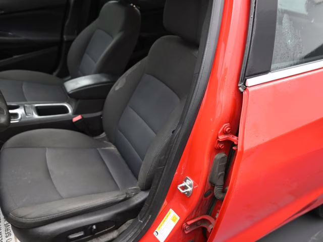 2018 Red Hot Chevrolet Cruze LT FWD Hatchback