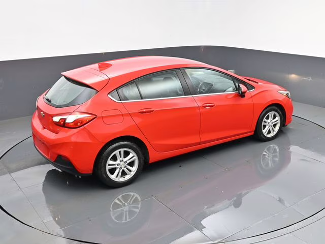 2018 Red Hot Chevrolet Cruze LT FWD Hatchback