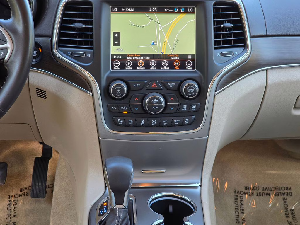 2018 Velvet Red Pearlcoat Jeep Grand Cherokee Overland RWD SUV