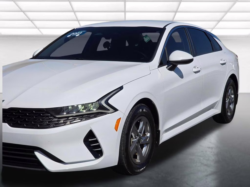 2023 Glacial White Pearl Kia K5 LXS FWD Sedan