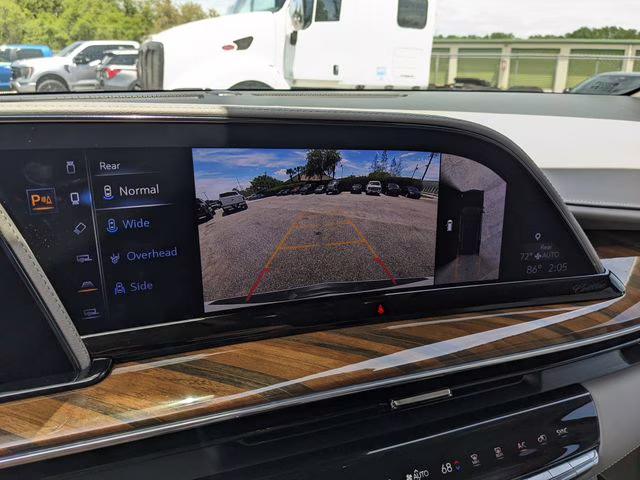 2024 Crystal White Tricoat Cadillac Escalade Sport Platinum 4X4 SUV