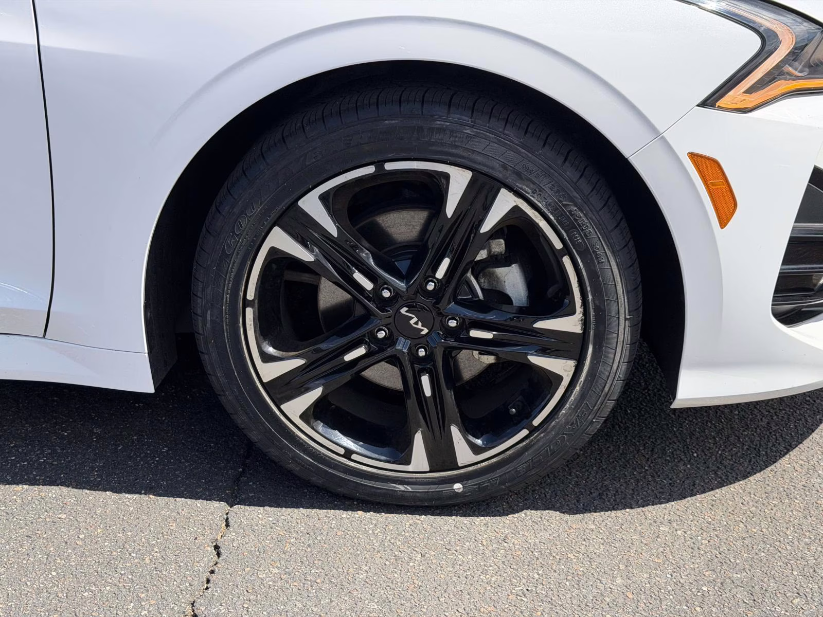 2024 White Kia K5 GT-Line Auto FWD FWD Sedan