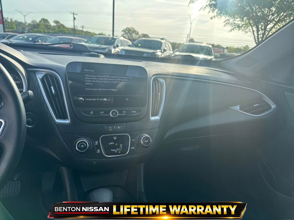 2024 Sterling Gray Metallic Chevrolet Malibu RS FWD Sedan