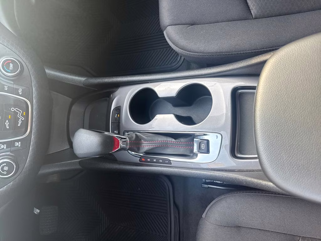 2024 Sterling Gray Metallic Chevrolet Malibu RS FWD Sedan