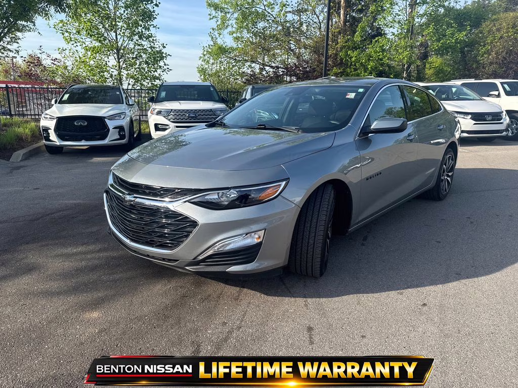 2024 Sterling Gray Metallic Chevrolet Malibu RS FWD Sedan