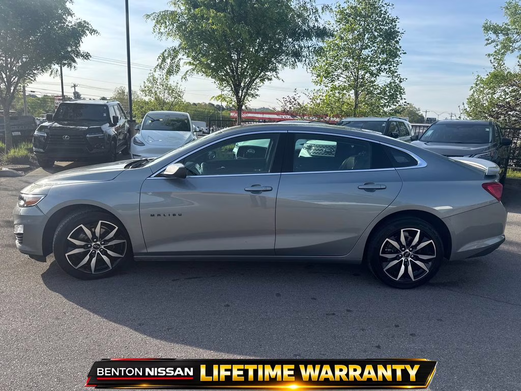 2024 Sterling Gray Metallic Chevrolet Malibu RS FWD Sedan
