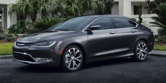 2015 Bright White Clearcoat Chrysler 200 C FWD Sedan