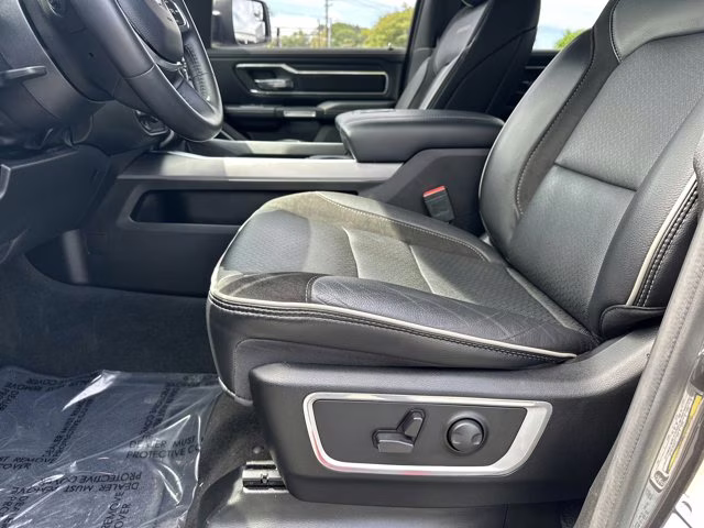 2023 Granite Crystal Metallic Clearcoat Ram 1500 Laramie 4X4 Truck