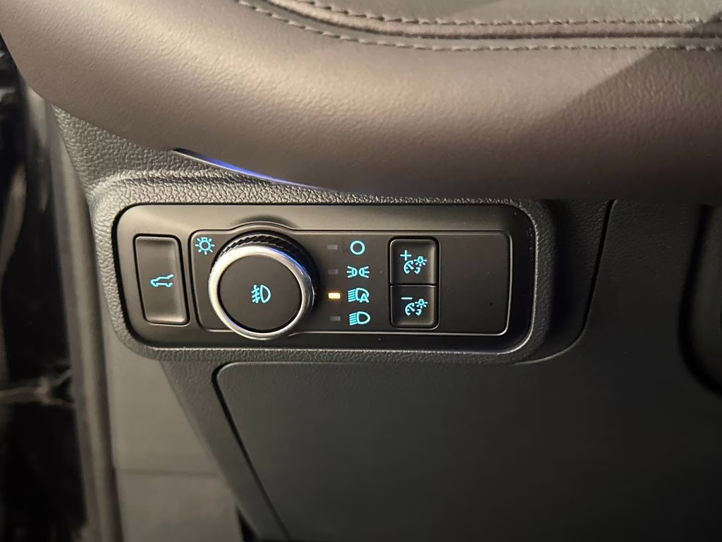 2025 Agate Black Metallic Ford Explorer Platinum RWD SUV