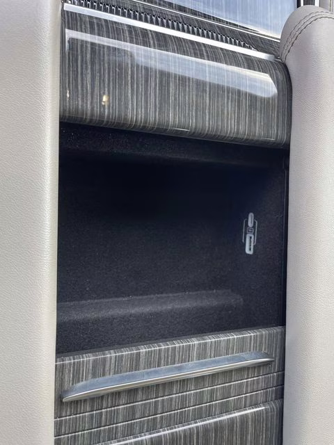 2022 Velvet Red Pearlcoat Jeep Wagoneer Series II 4X4 SUV