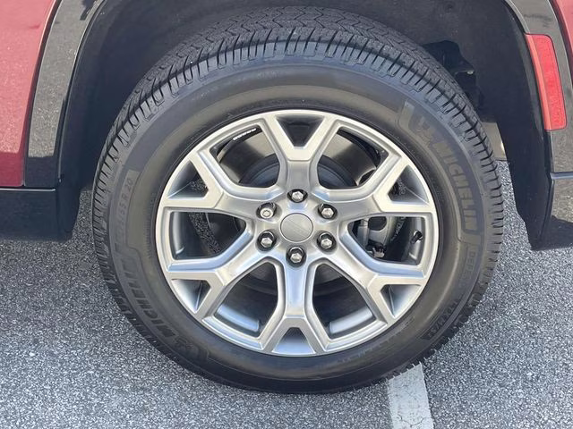 2022 Velvet Red Pearlcoat Jeep Wagoneer Series II 4X4 SUV