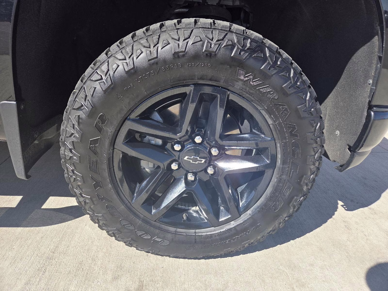 2020 Black Chevrolet Silverado 1500 LT Trail Boss 4X4 Truck