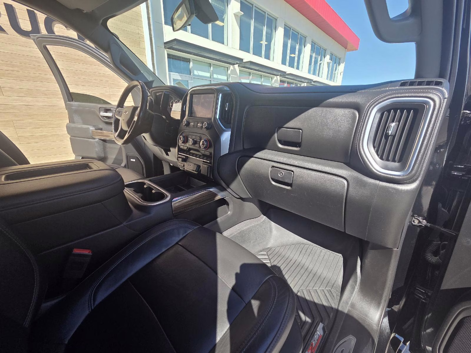 2020 Black Chevrolet Silverado 1500 LT Trail Boss 4X4 Truck