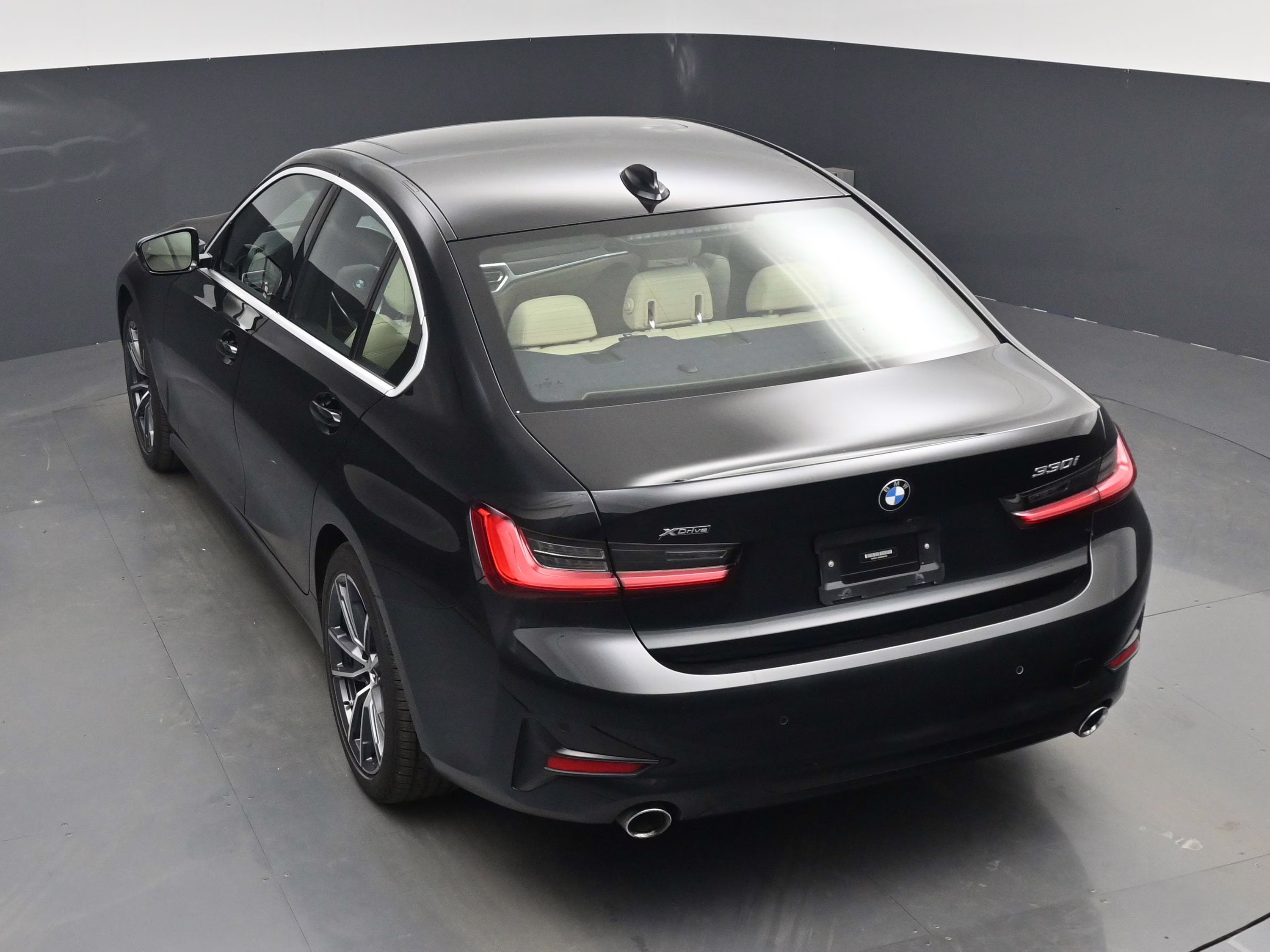 2021 Black Sapphire Metallic BMW 3 Series 330i xDrive AWD Sedan