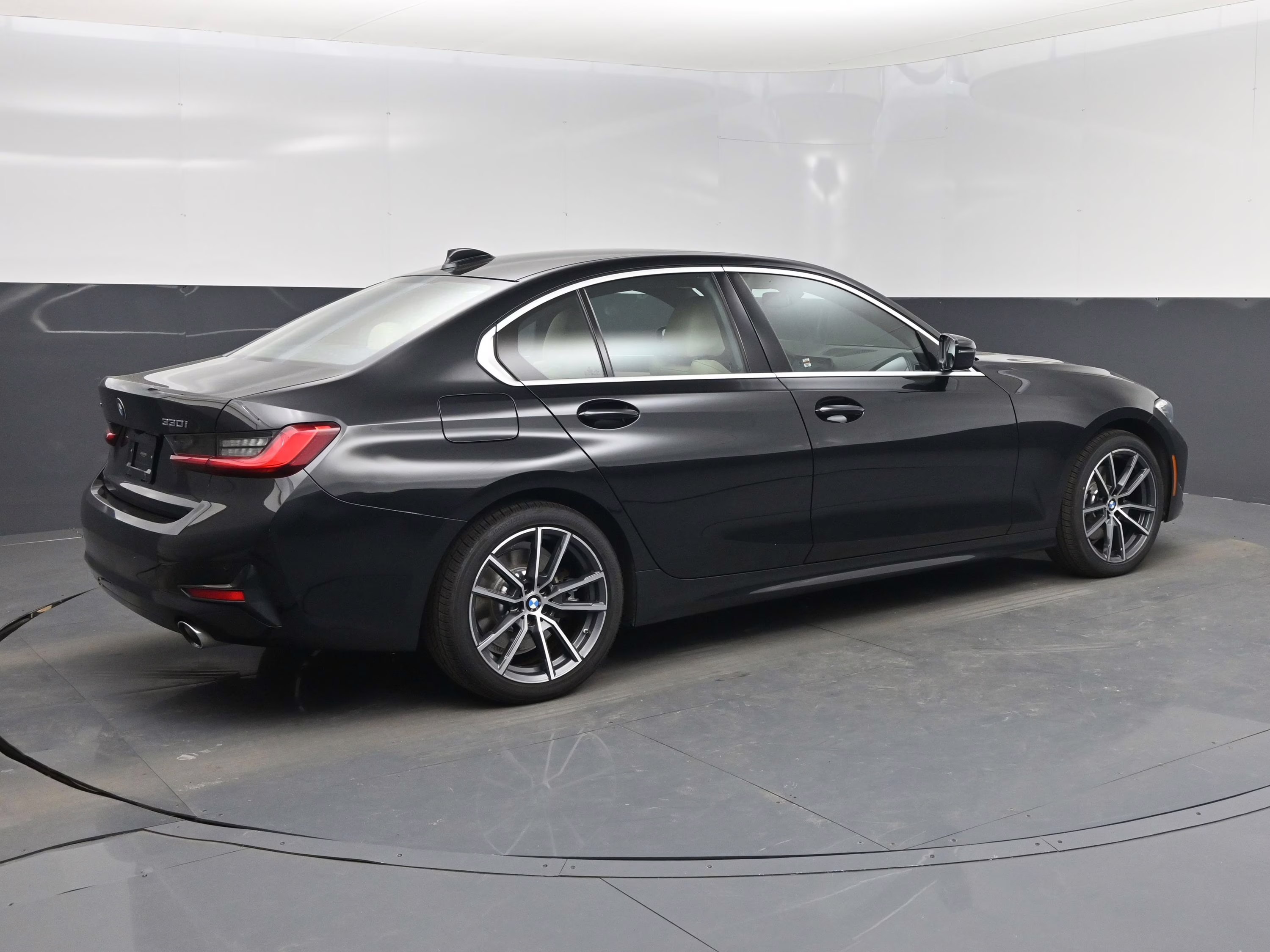 2021 Black Sapphire Metallic BMW 3 Series 330i xDrive AWD Sedan