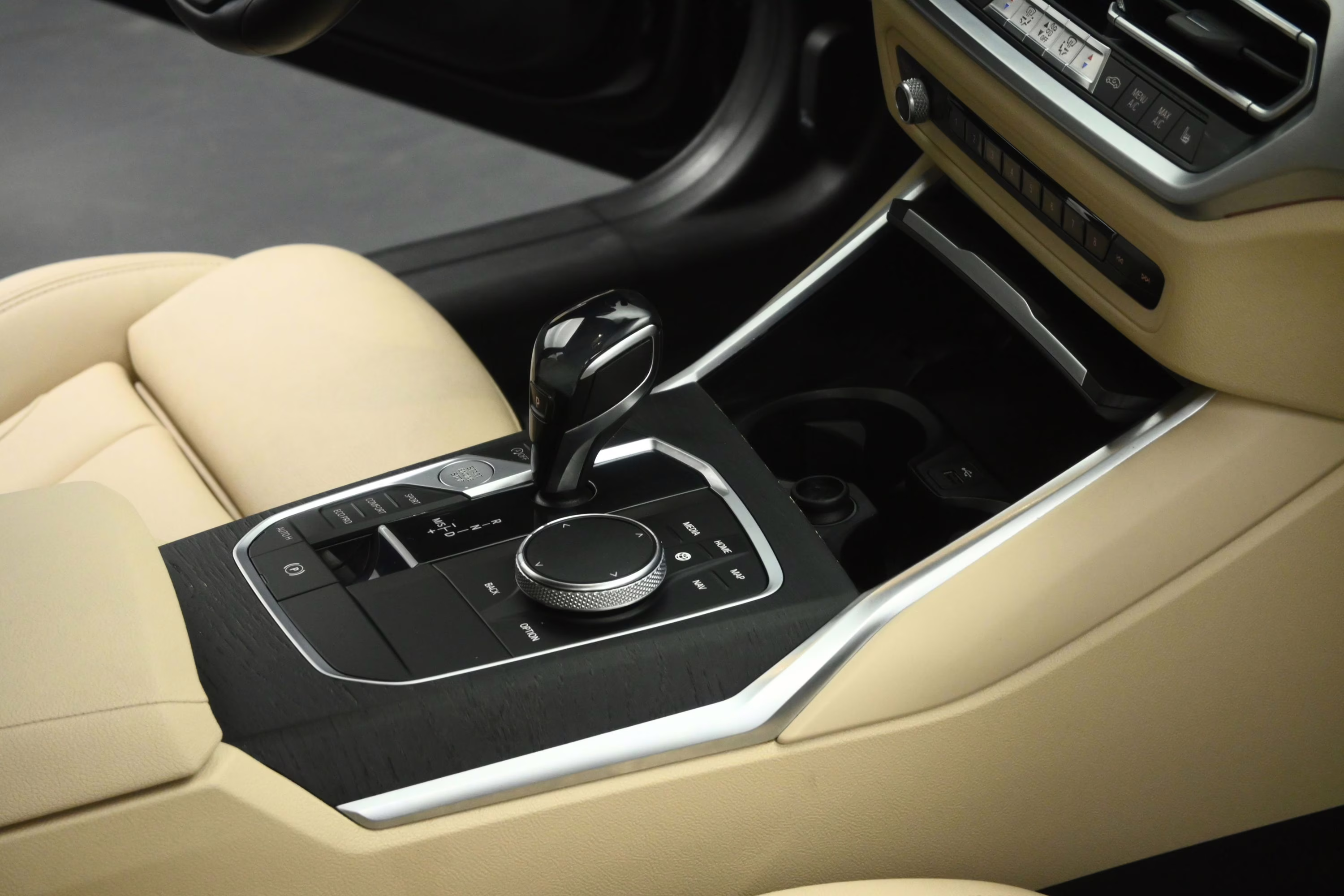 2021 Black Sapphire Metallic BMW 3 Series 330i xDrive AWD Sedan